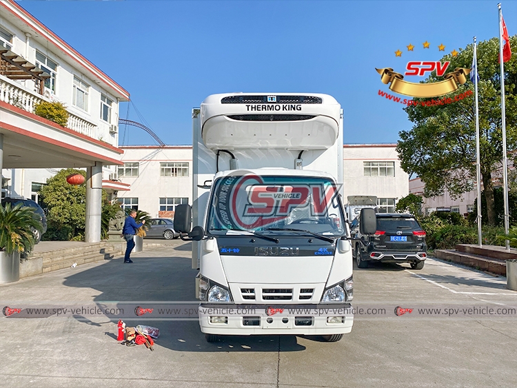 Refrigerator Truck ISUZU - F Refrigerator Truck ISUZU - F